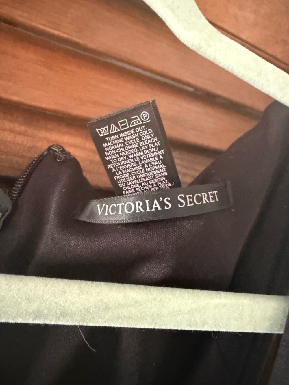 Victoria’s Secret vintage body hugging classy black dress - Picture 4 of 4